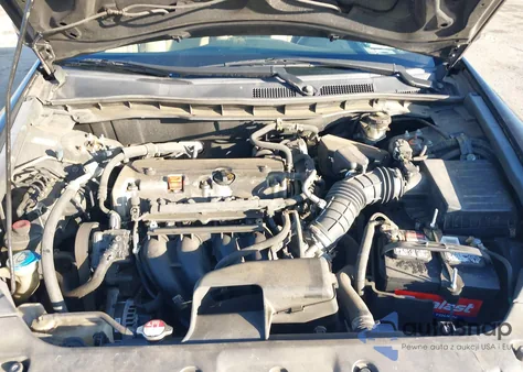 2011 Honda Accord 2.4 Lx z USA, uszkodzony, nr VIN 1HGCP2F39BA028688